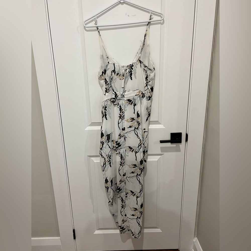 Shona Joy size 2 white floral synched maxi dress
